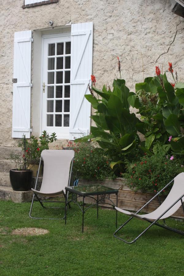 La Suite Au Bon Marechal Giverny Exteriör bild
